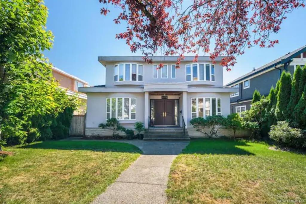 Coze Home In Vancouver Near Yvr Εξωτερικό φωτογραφία