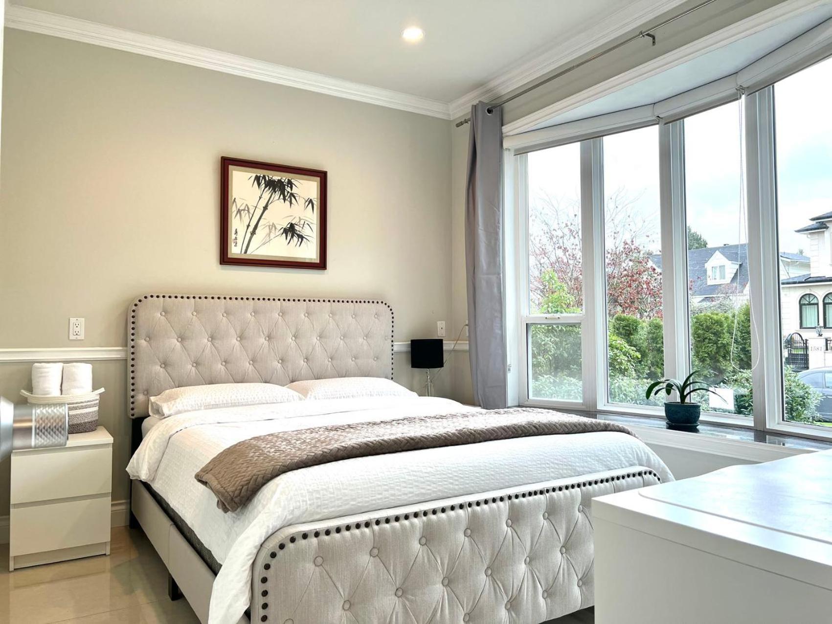 Coze Home In Vancouver Near Yvr Εξωτερικό φωτογραφία