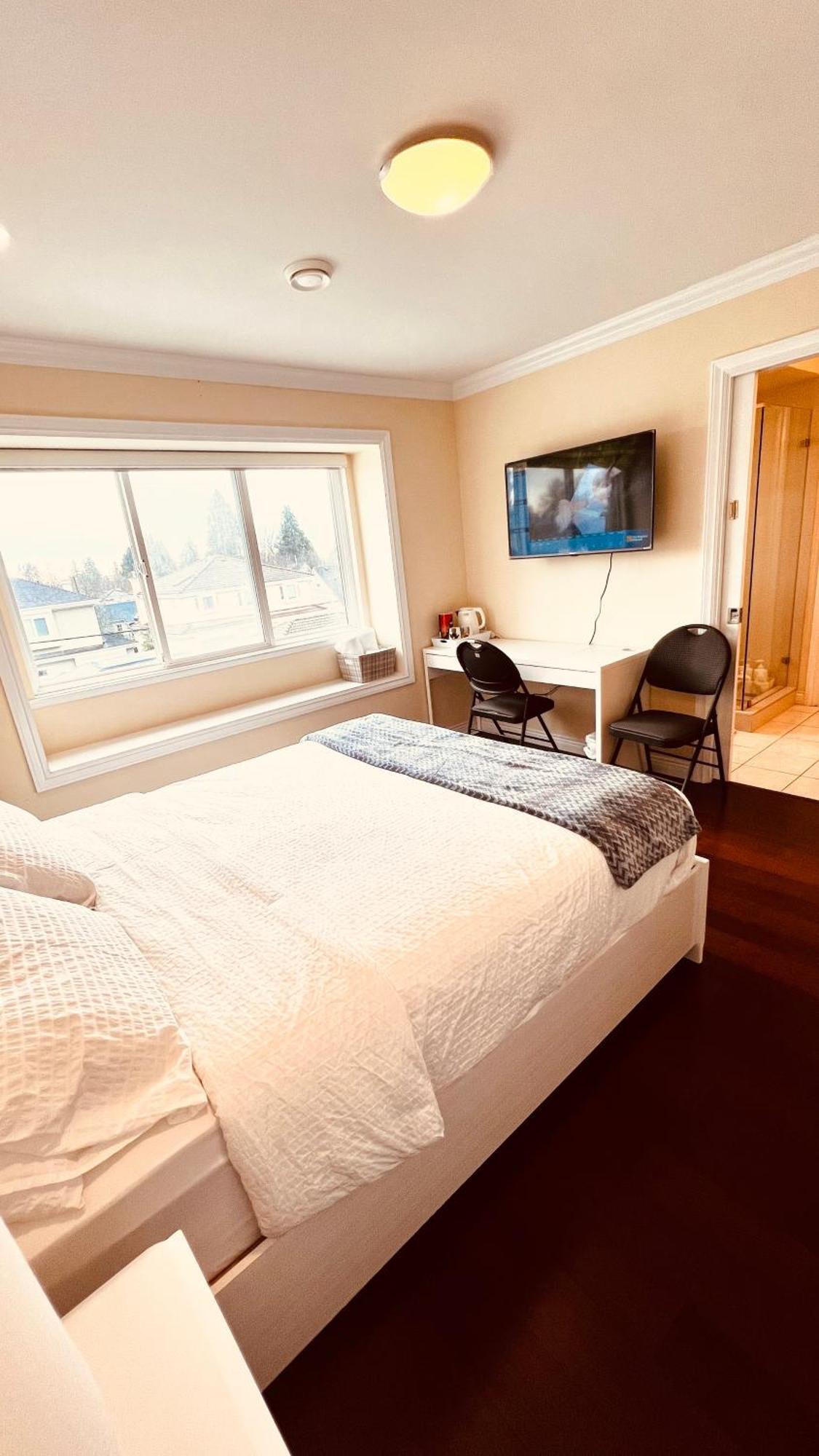 Coze Home In Vancouver Near Yvr Εξωτερικό φωτογραφία